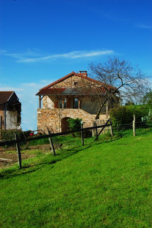 Ferme De La Corbette Bed & Breakfast Cluny Exterior photo